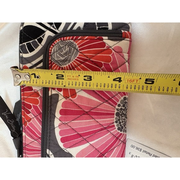 NWT Vera Bradley Cherry Blossoms Zip Around Wallet New With Tags - Picture 5 of 8